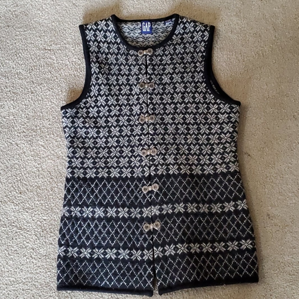 Gap womens vest size M
